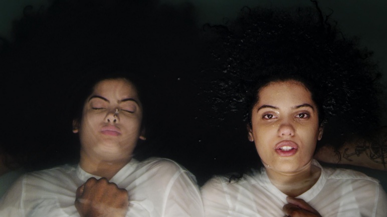 River - Ibeyi